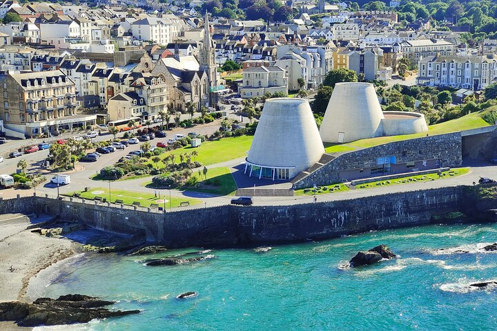 Ilfracombe Seafront History Walking Guided Tour - Photo 1 of 9